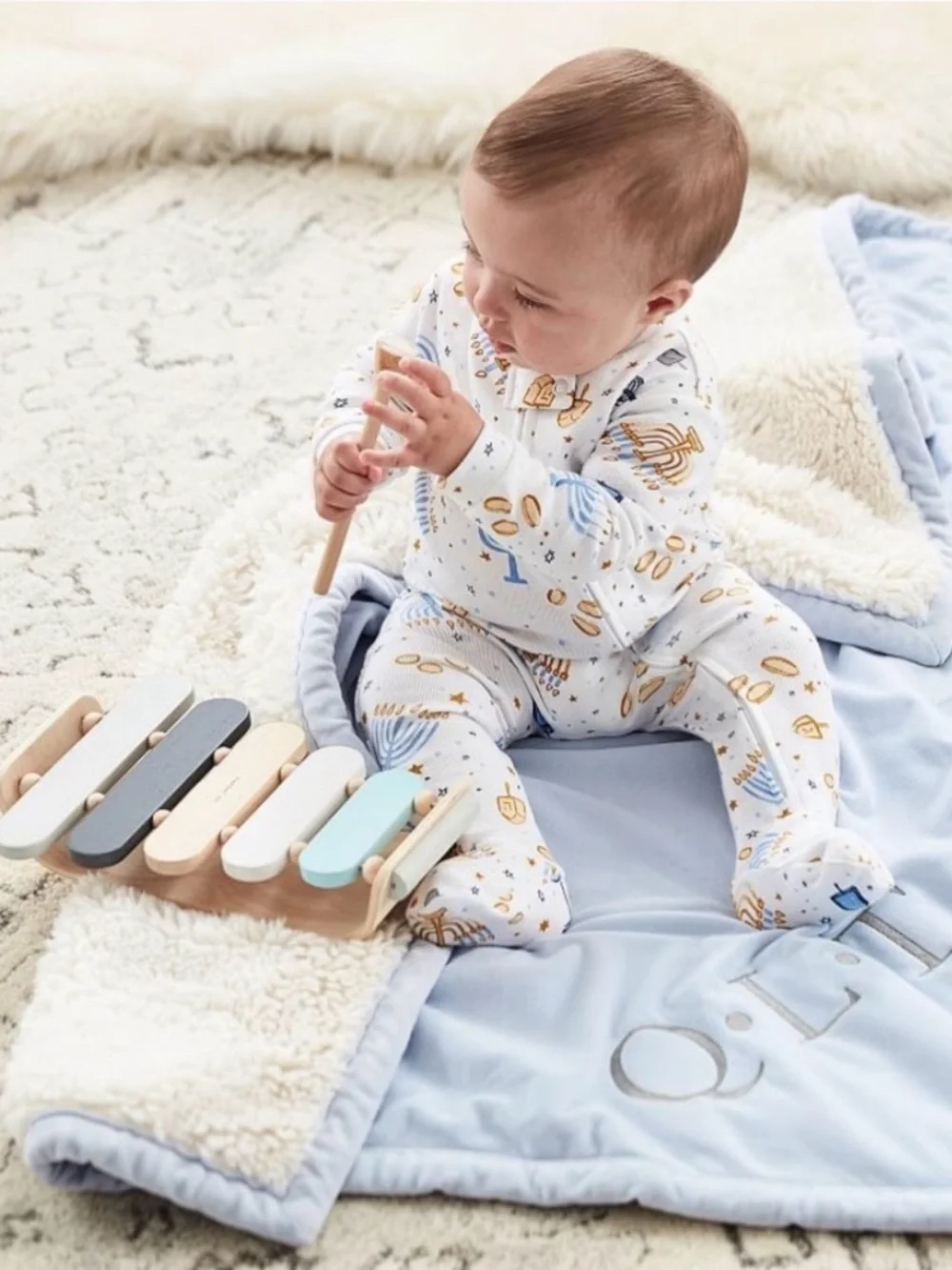 Pottery Barn Kids Wooden musical toy Xylophone Pastel neutral Montessori